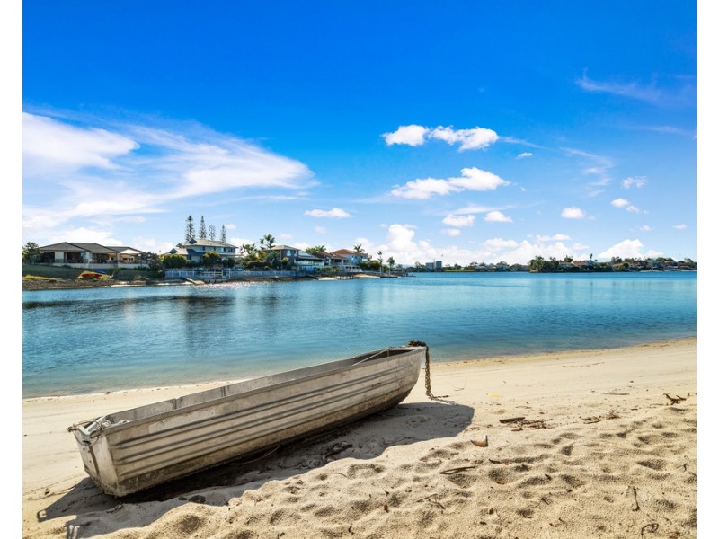 5/9 Jodie Court, Mermaid Waters QLD 4218