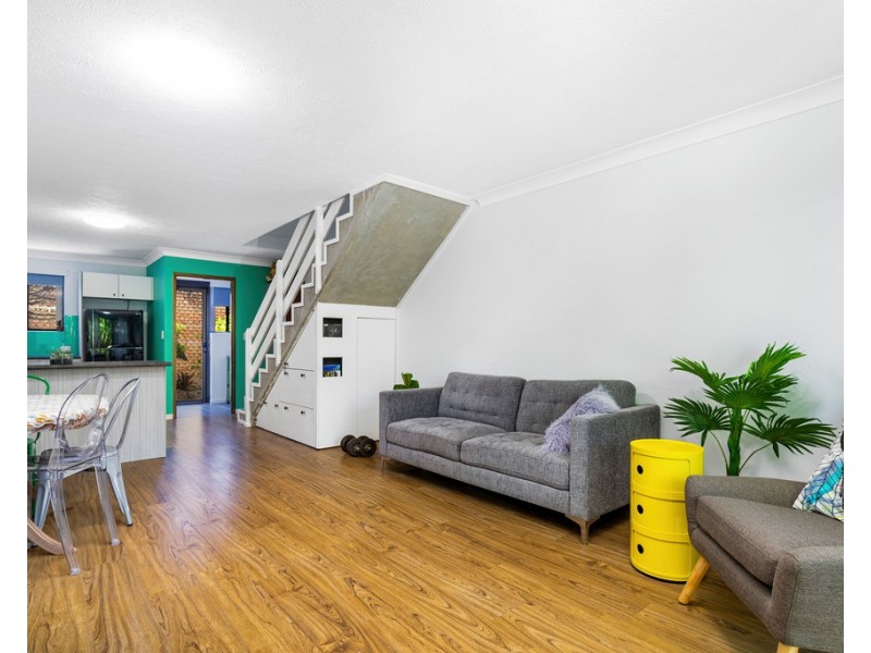 5/9 Jodie Court, Mermaid Waters QLD 4218