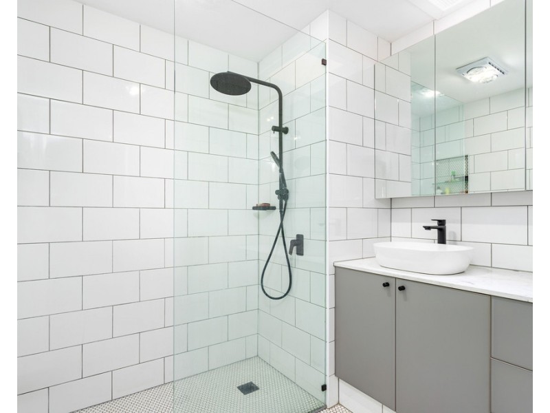 5/9 Jodie Court, Mermaid Waters QLD 4218