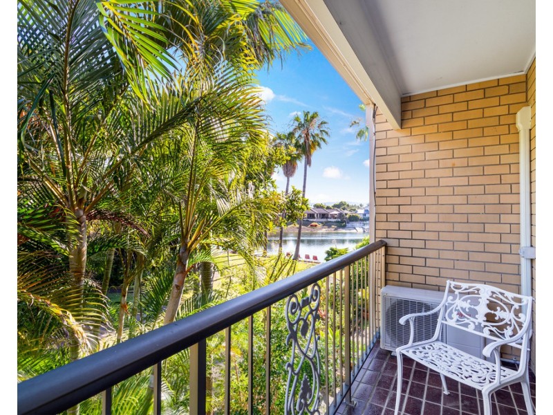 5/9 Jodie Court, Mermaid Waters QLD 4218