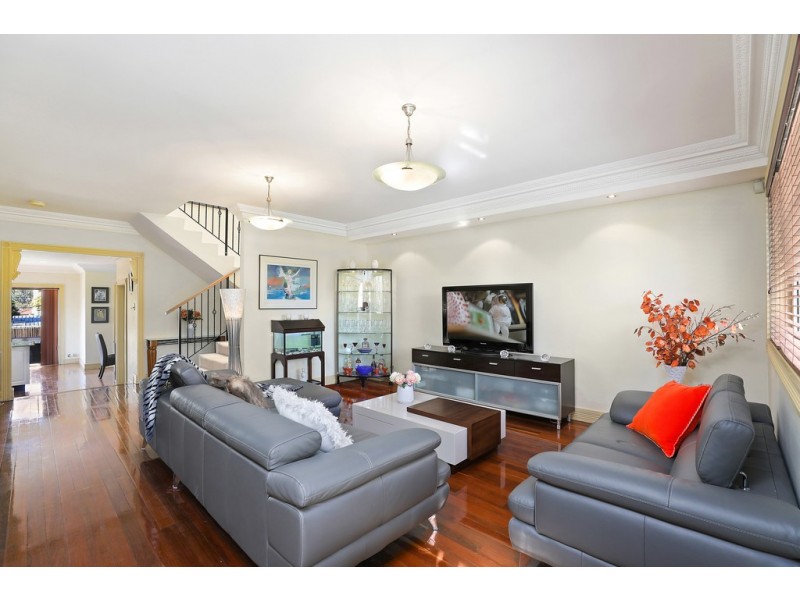 24 Cambridge Street, Willoughby NSW 2068