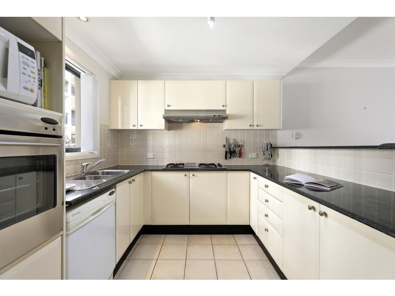 2 Walkers Drive, Lane Cove NSW 2066