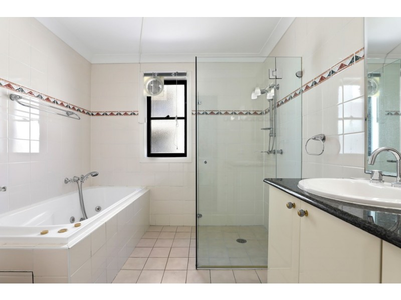 2 Walkers Drive, Lane Cove NSW 2066