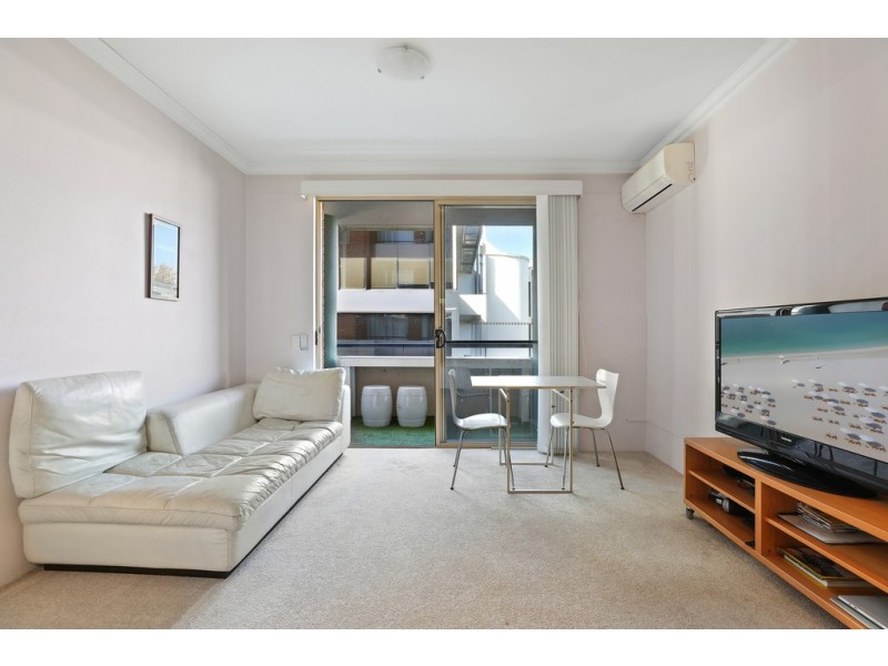 30/13 Ernest Street, Crows Nest NSW 2065