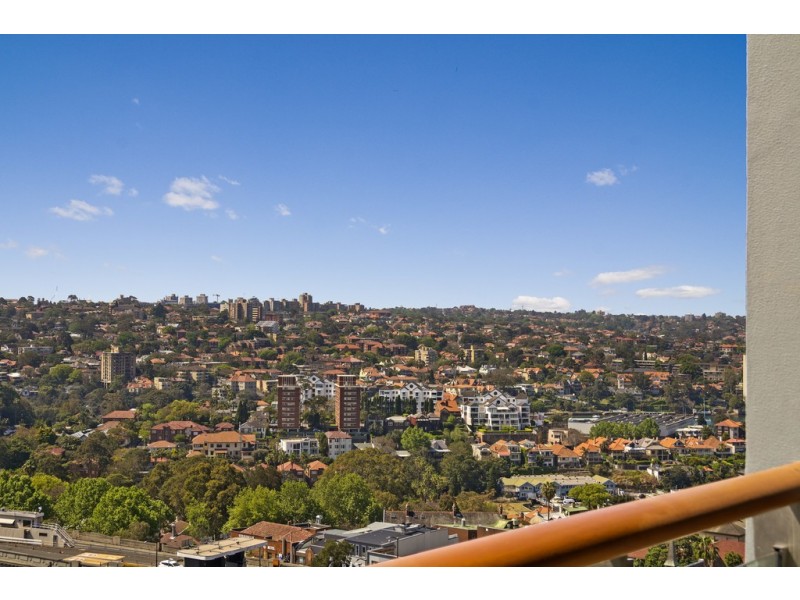 2104/2 Dind Street, Milsons Point NSW 2061