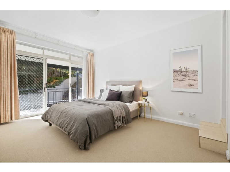 5/2-4 Bloomsbury Avenue, Pymble NSW 2073