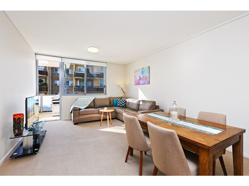 2503/1-8 Nield Avenue, Greenwich NSW 2065