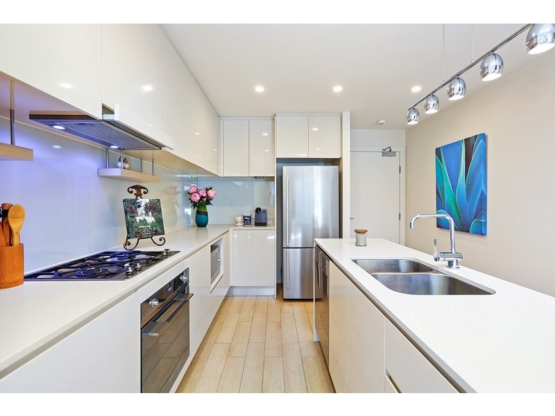 2503/1-8 Nield Avenue, Greenwich NSW 2065