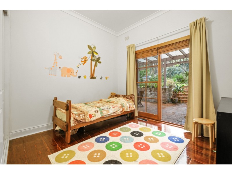 9 Lone Pine Avenue, Chatswood NSW 2067