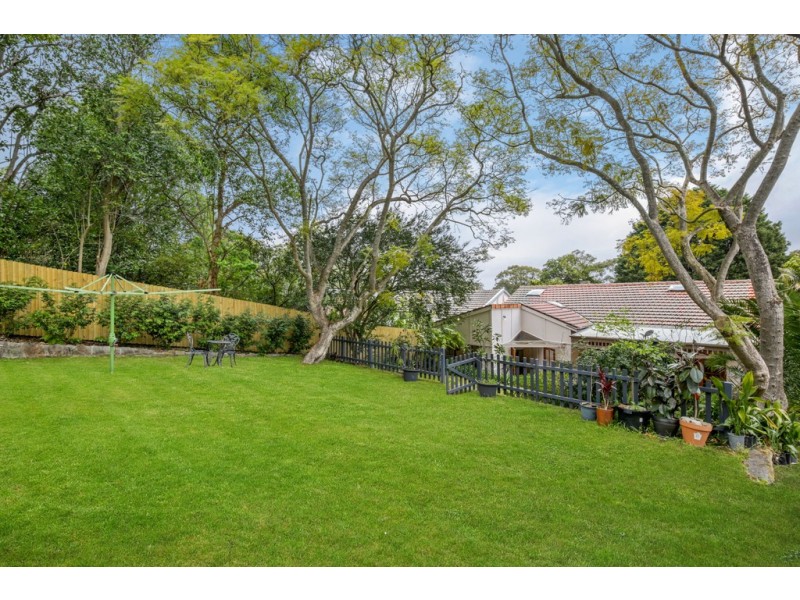 9 Lone Pine Avenue, Chatswood NSW 2067