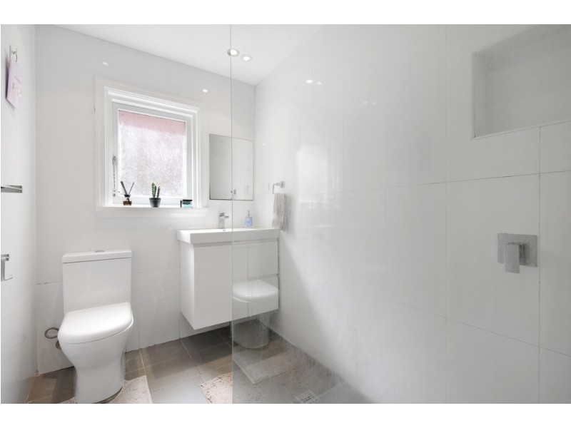 2/142 Pacific Highway, Roseville NSW 2069