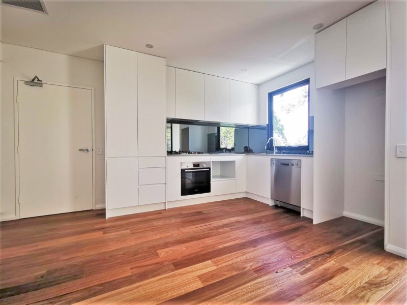 10/2 Robert Street, Artarmon NSW 2064