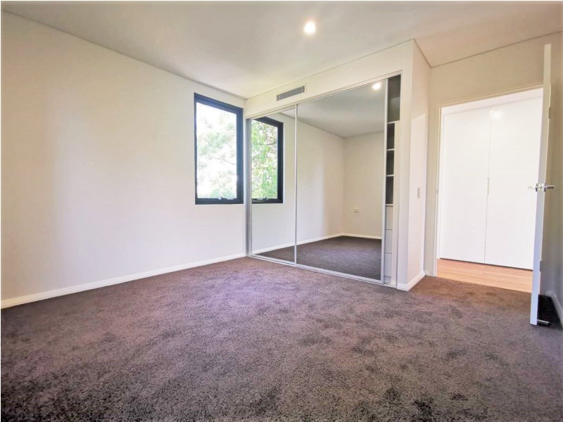 10/2 Robert Street, Artarmon NSW 2064