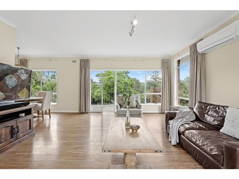 24 Hawthorne Avenue, Chatswood NSW 2067