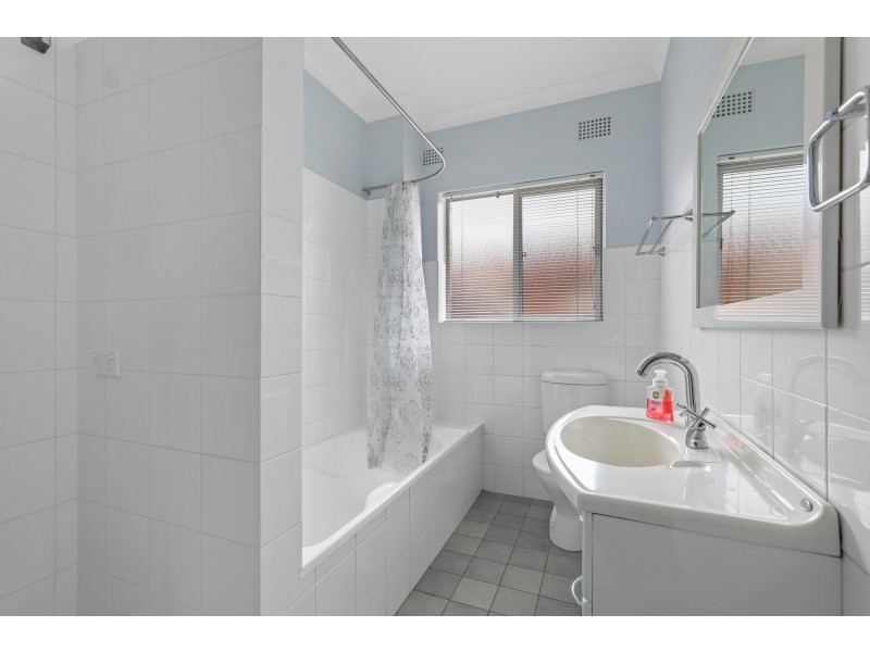 12a/180 Pacific Highway (rear of the block), Roseville NSW 2069
