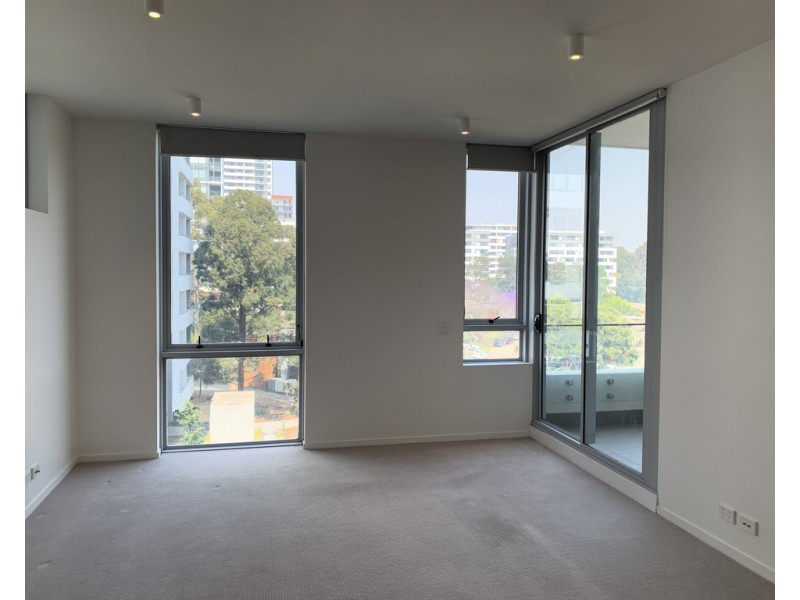 B501/4 Saunders Close, Macquarie Park NSW 2113