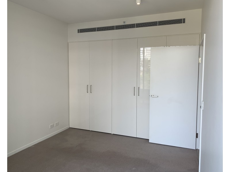 B501/4 Saunders Close, Macquarie Park NSW 2113