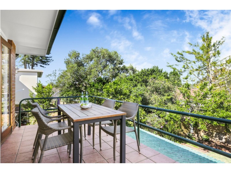 7 Neale Avenue, Forestville NSW 2087