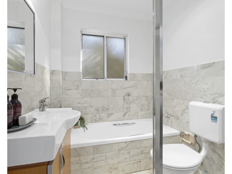 12D Milner Road, Artarmon NSW 2064