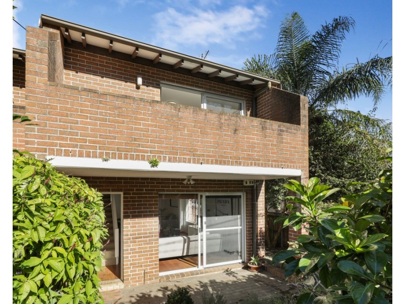 12D Milner Road, Artarmon NSW 2064