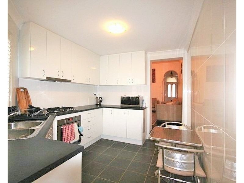 6 Longdown Street, Newtown NSW 2042