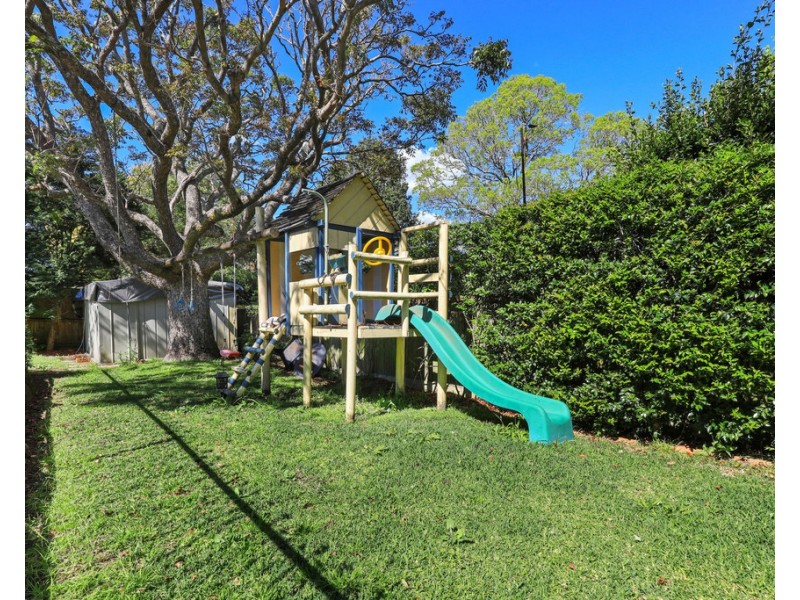 11 Ferncourt Avenue, Roseville NSW 2069