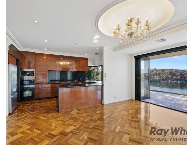 1A The Tor Walk, Castlecrag NSW 2068