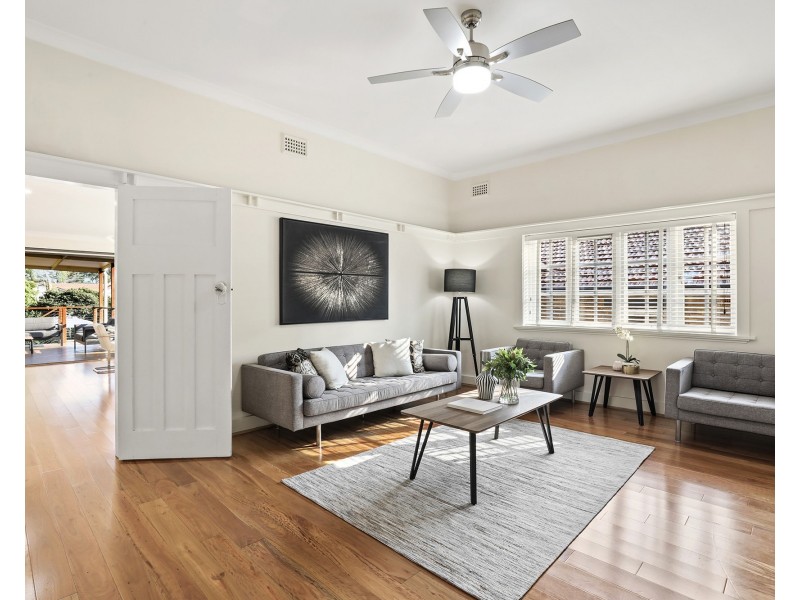 22 McLean Avenue, Chatswood NSW 2067