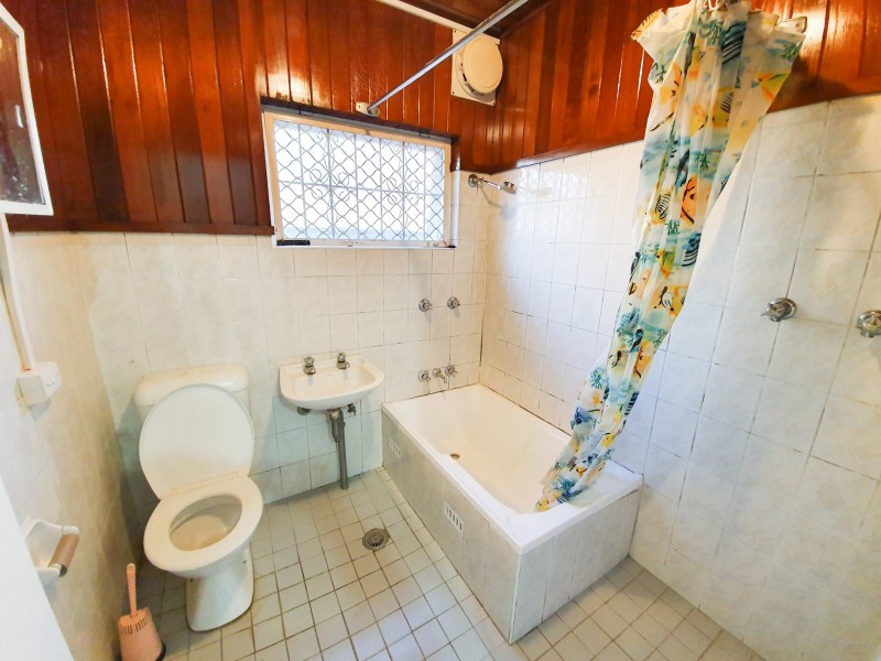 2/36 Sixth Avenue, Campsie NSW 2194