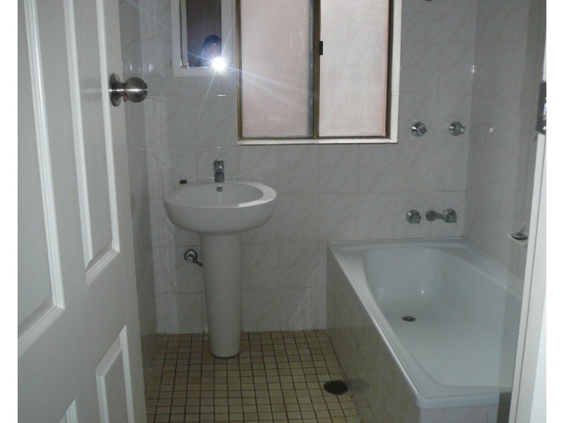 1/46 McKern Street, Campsie NSW 2194