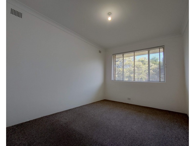 4/37 Fletcher Street, Campsie NSW 2194