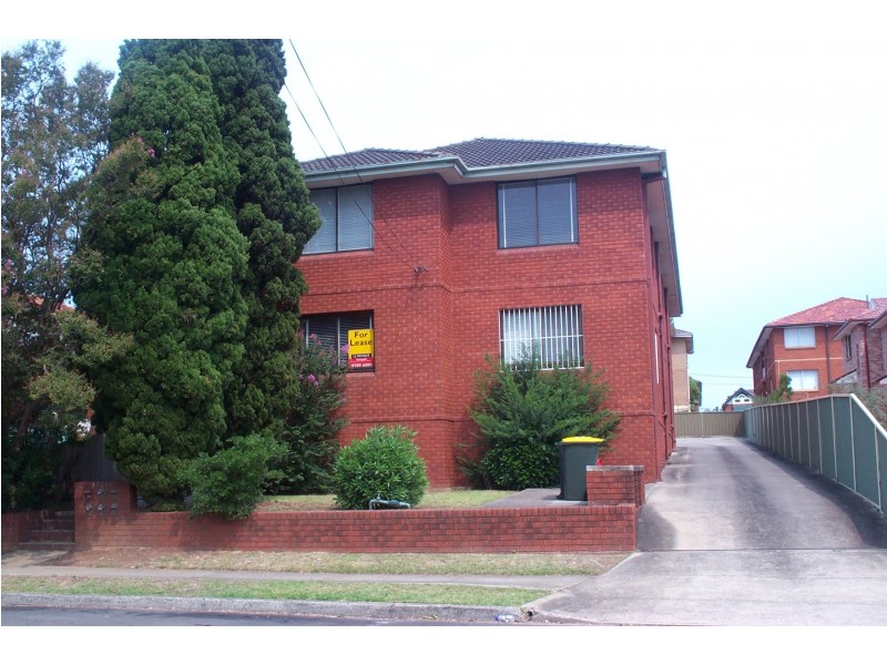 1/54 McKern Street, Campsie NSW 2194