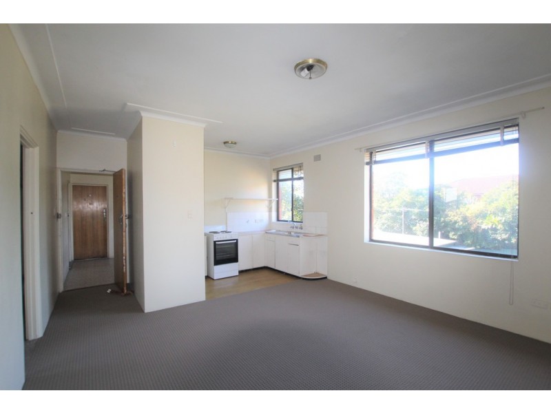 6/54 McKern Street, Campsie NSW 2194