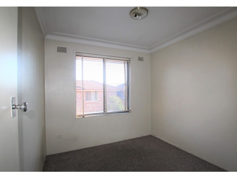 6/54 McKern Street, Campsie NSW 2194