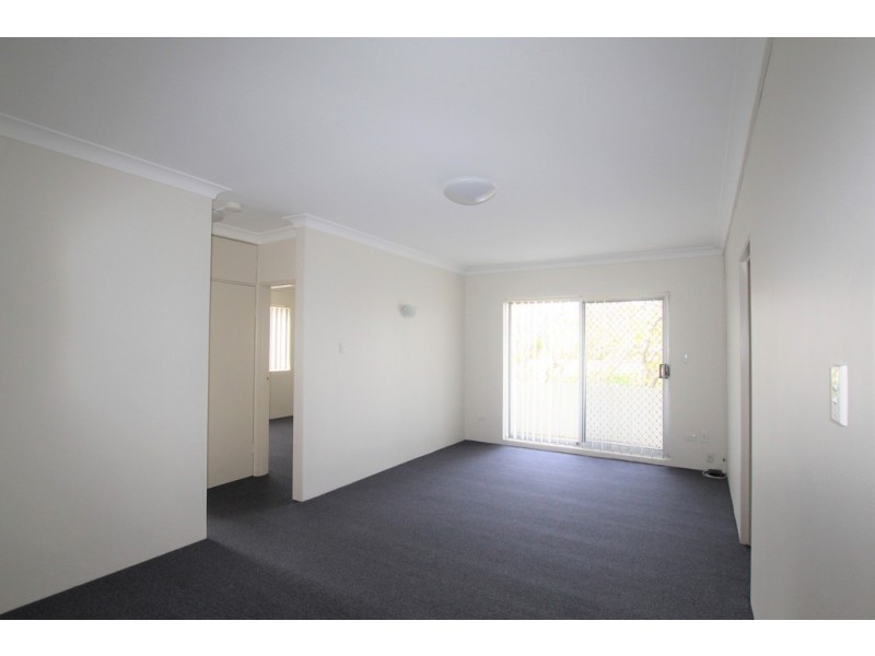 4/4 Browning Street, Campsie NSW 2194