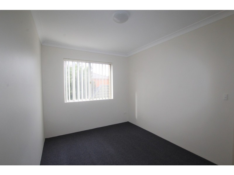 4/4 Browning Street, Campsie NSW 2194