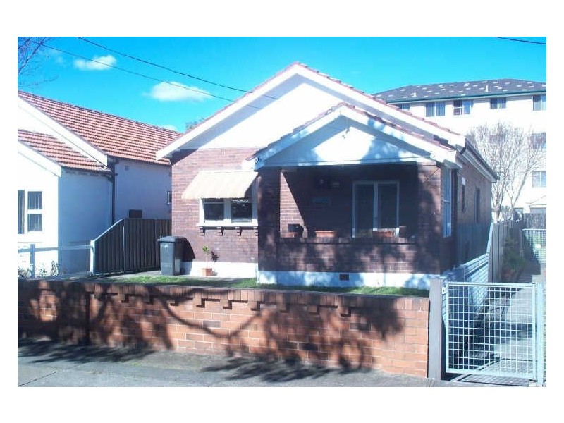 86 Seventh Avenue, Campsie NSW 2194