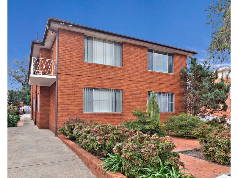 5/11 McKern Street, Campsie NSW 2194