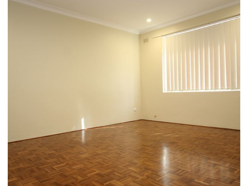 5/11 McKern Street, Campsie NSW 2194