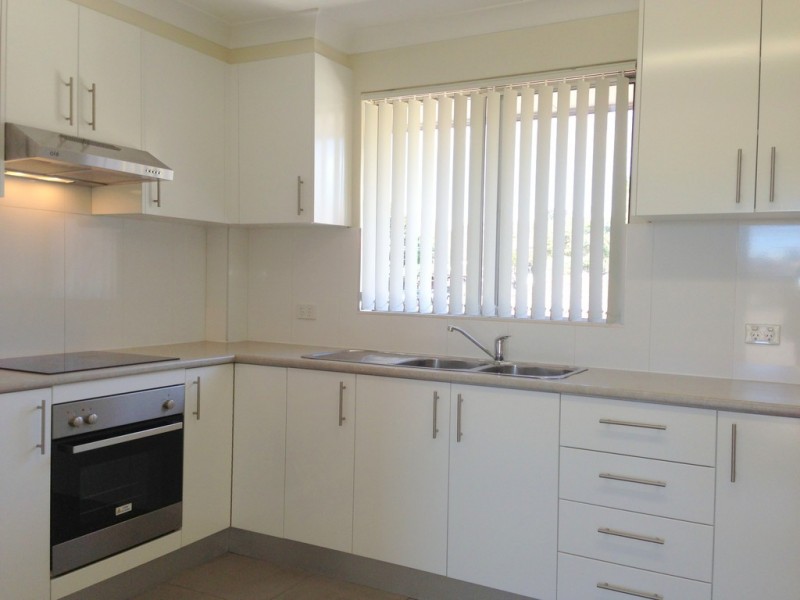 2/70 Fairmount Street, Lakemba NSW 2195