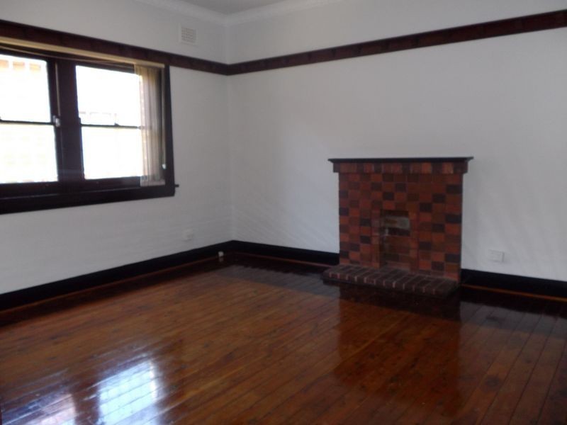 18 Liney Street, Clemton Park NSW 2206