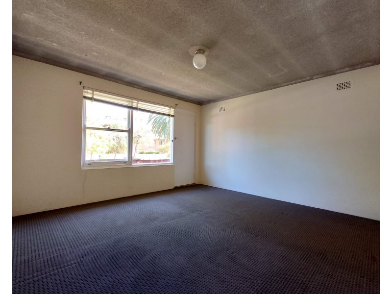 1/1 Eighth Avenue, Campsie NSW 2194