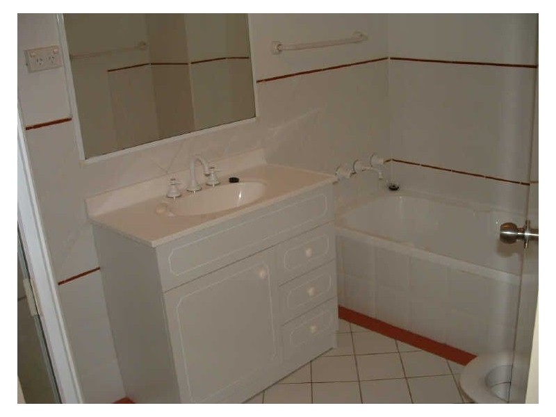 55/10 Broughton Avenue, Canterbury NSW 2193