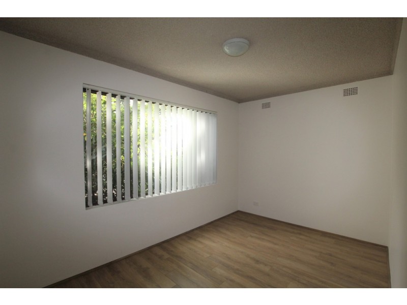 1/54 Claremont Street, Campsie NSW 2194