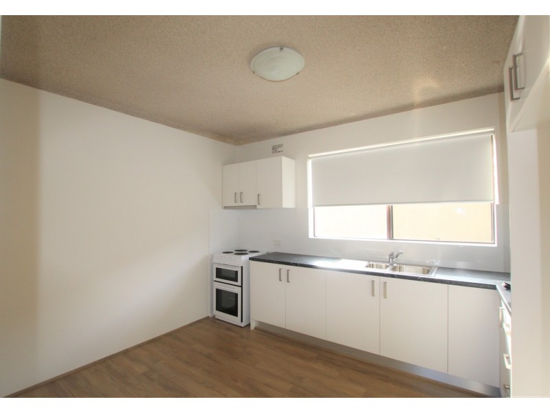 1/54 Claremont Street, Campsie NSW 2194