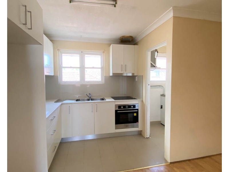 3/34 Eighth Avenue, Campsie NSW 2194