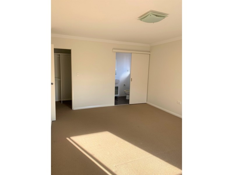 11/50-54 Third Avenue, Campsie NSW 2194