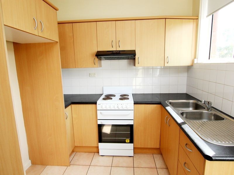 8/6 Beaumont Street, Campsie NSW 2194