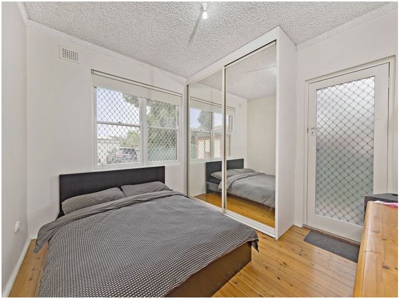 4/87 Evaline Street, Campsie NSW 2194