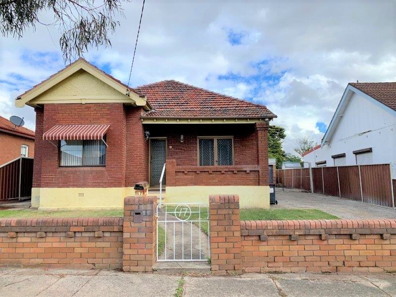 17 Robertson Street, Campsie NSW 2194